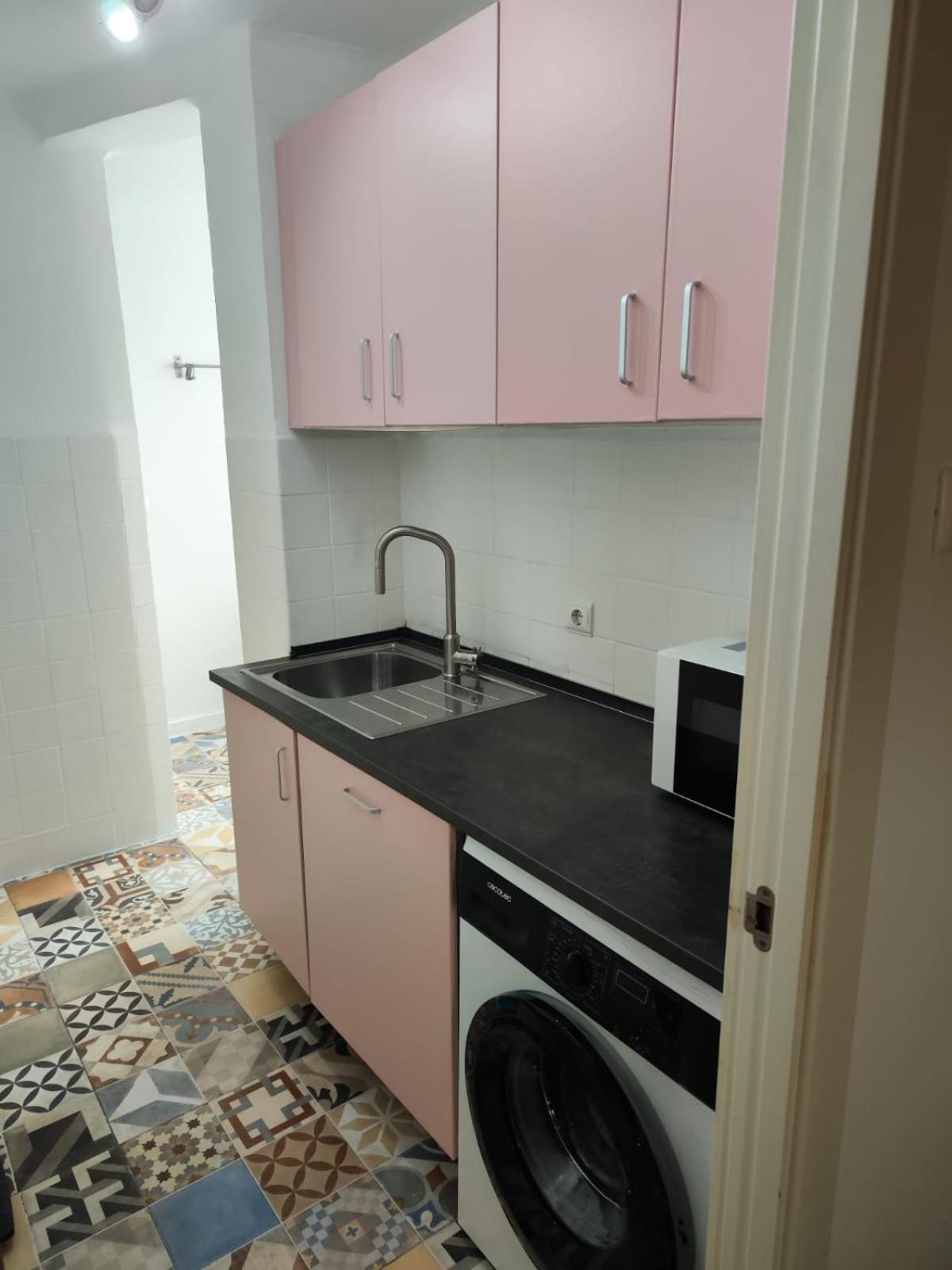 Vts Los Remedios Apartment Seville Ngoại thất bức ảnh